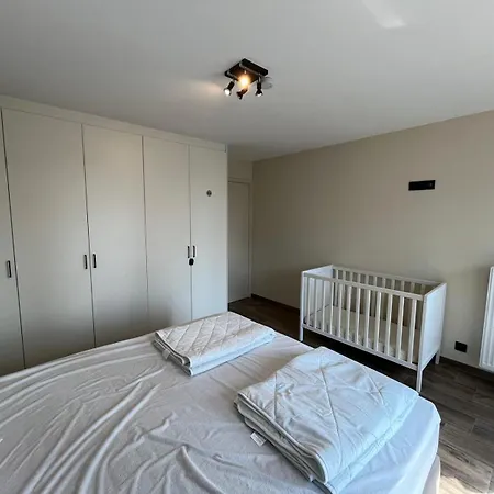 A Spacious And Modern 3-bedroom With Stunning Sea View T2 アパート *